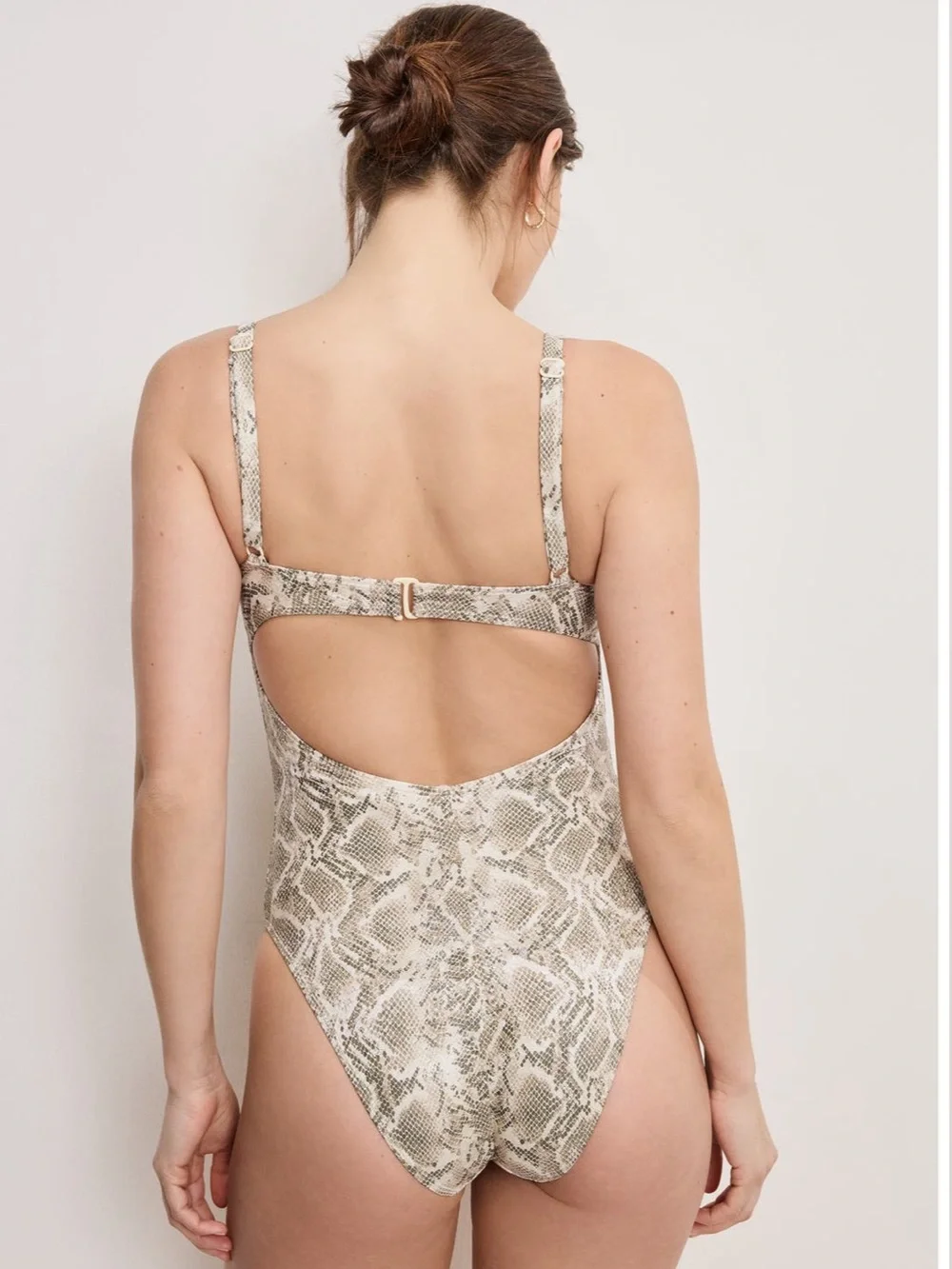 NWOT Good American Underwire One-Piece Swimsuit